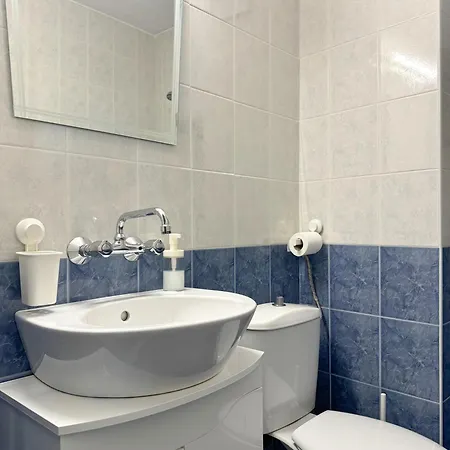 Apartman Restful For 4 Guests In Burgasz