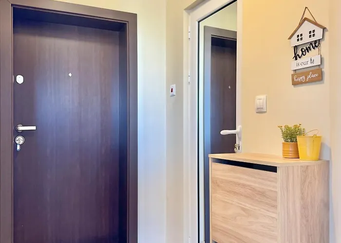 アパート Restful For 4 Guests In