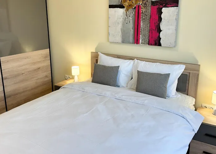 アパート Restful For 4 Guests In *