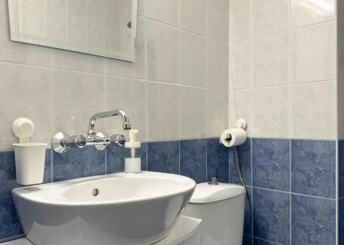 アパート Restful For 4 Guests In ブルガス