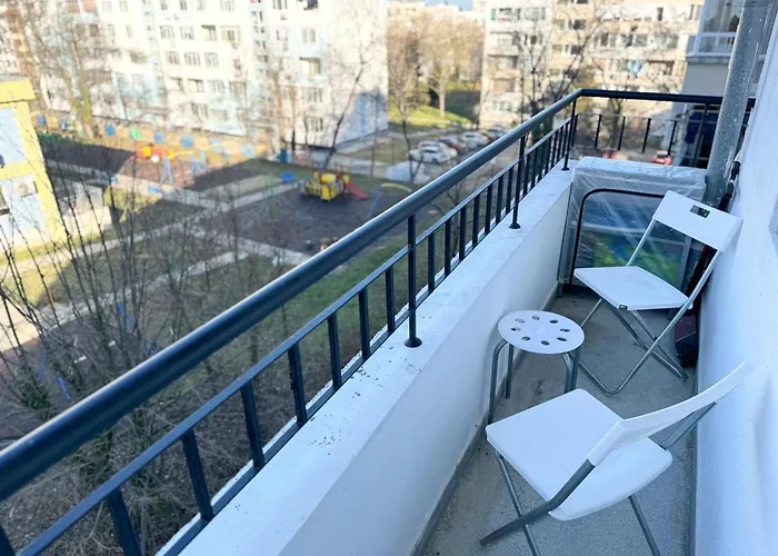 アパート Restful For 4 Guests In